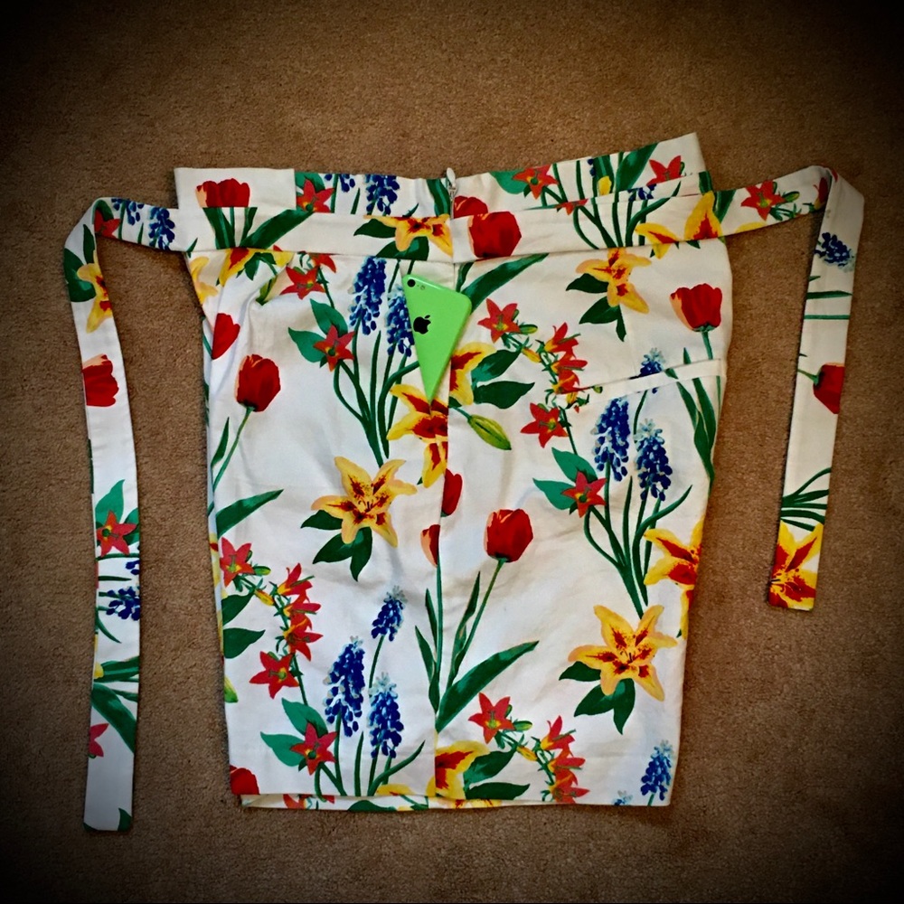 New York & Company 7th Avenue Design Studio Culotte Shorts